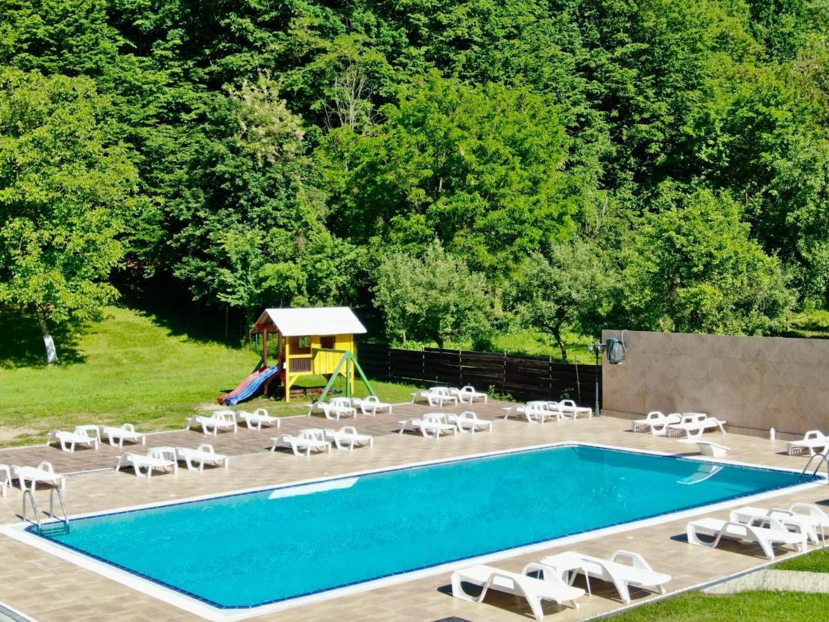 Casa Cartianu Hotel Targu Jiu Luaran gambar